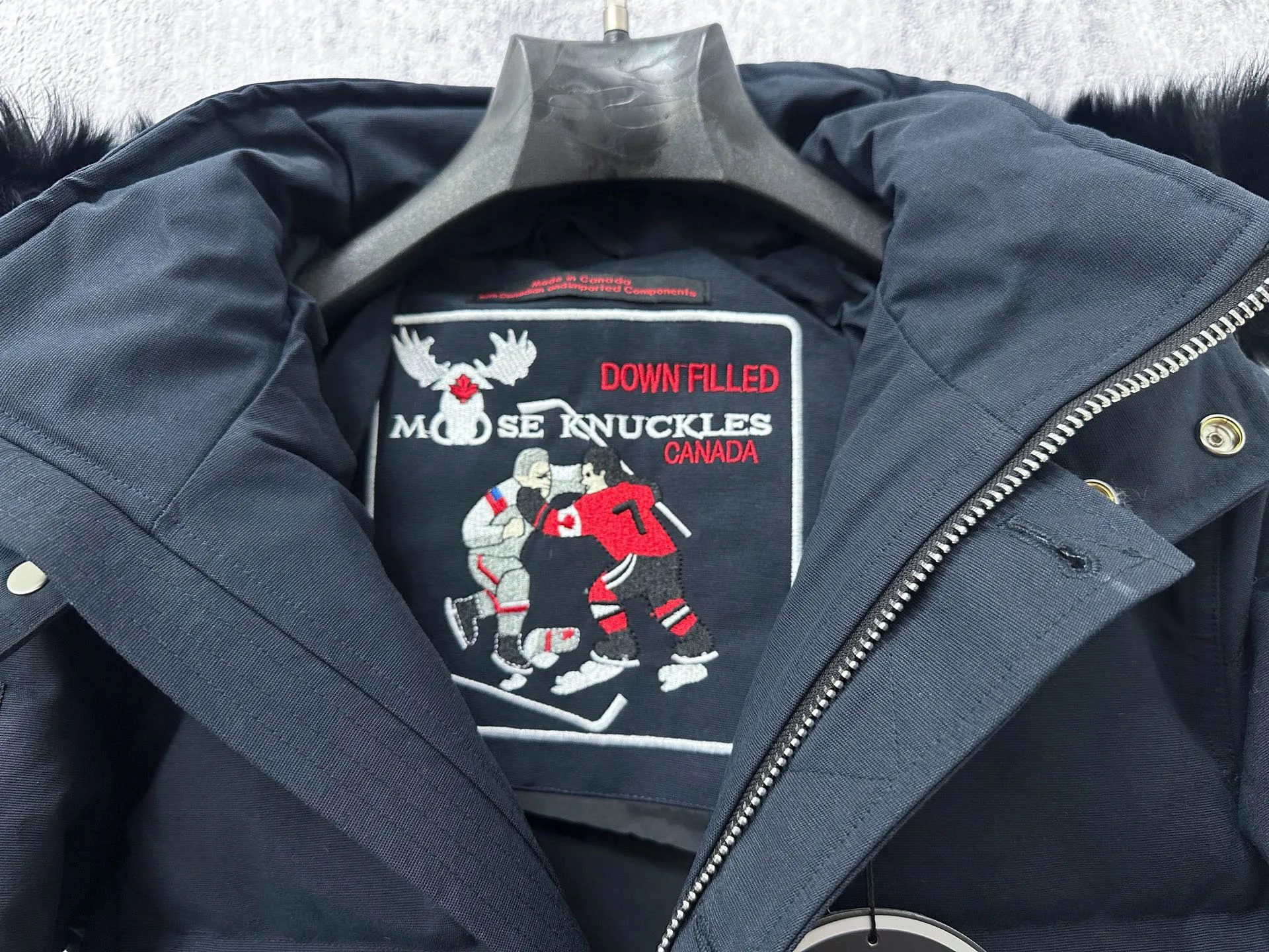 （ ） 【Moose knules】 Moose knules . 2007 🇨🇦 ！ Premium ， 。 ， RMB 5020-15000 ！ ，LOGO ✂️ 90% ， ！ ✂️ ， ! ✂️ YKK， ， ！ ✂️ ， . ！ ✂️ 3D ， Size:XS-2XL
